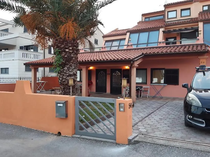 Apartmani Delas Pjescana Uvala Kroatien